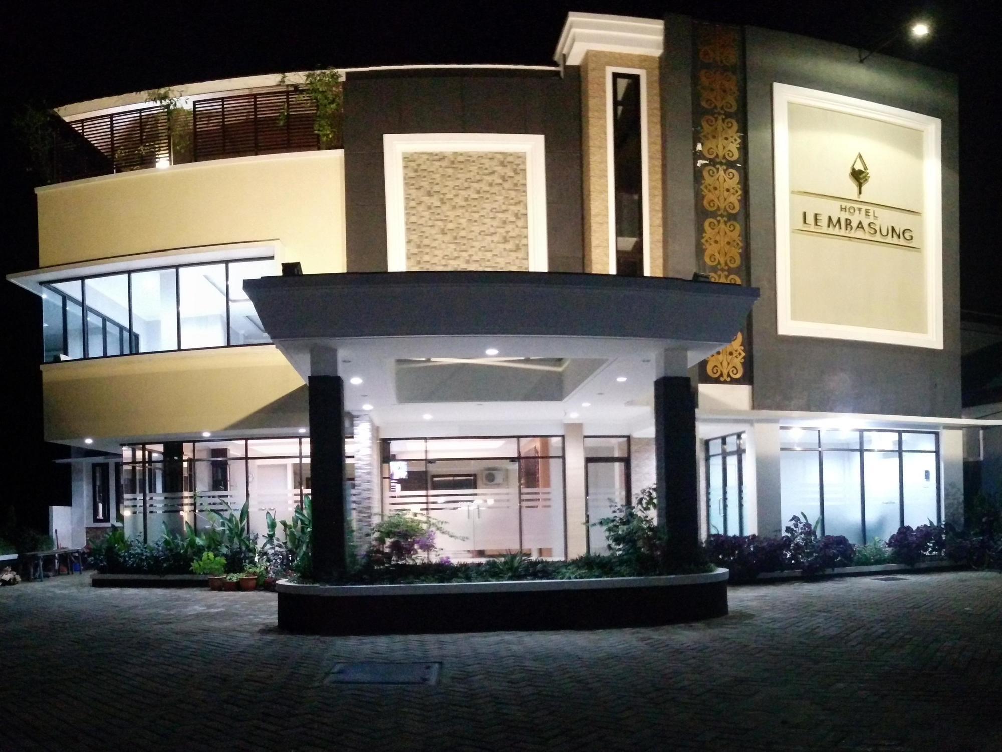 Lembasung Boutique Syariah Hotel Tarakan Zewnętrze zdjęcie